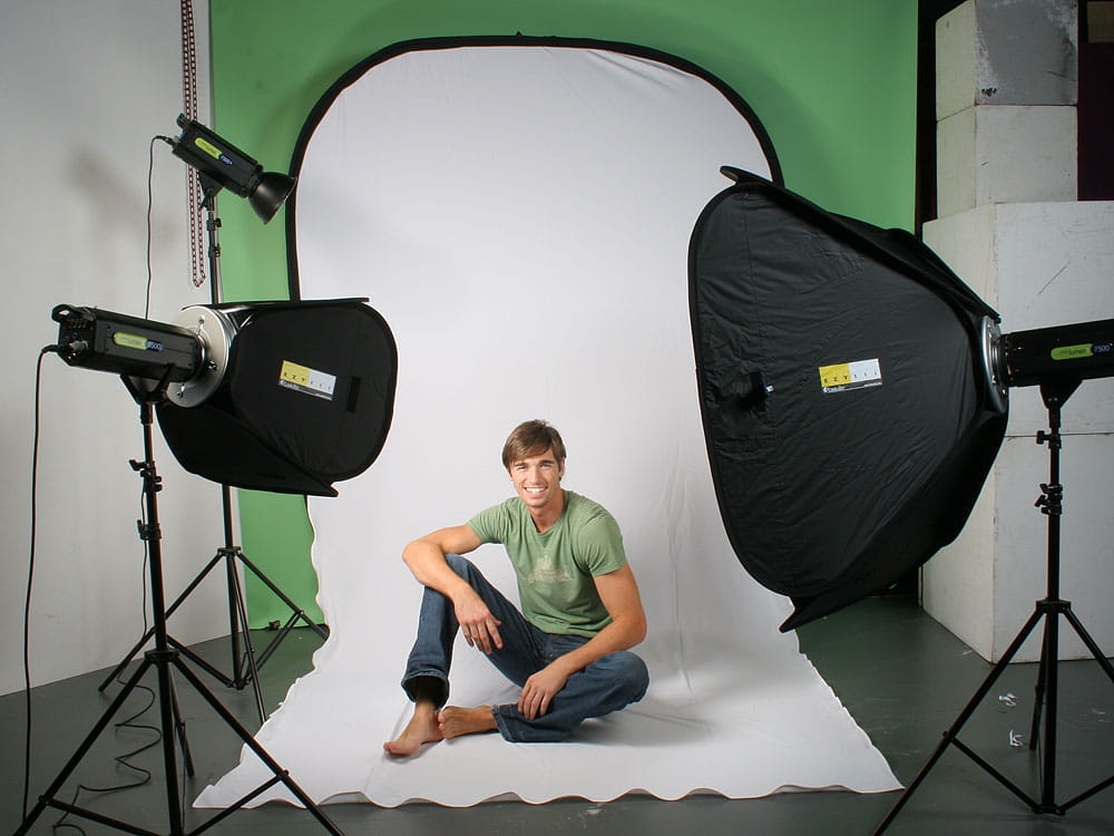 Tło składane Lastolite Plain 1.8 x 2.15 m Black / White z trenem