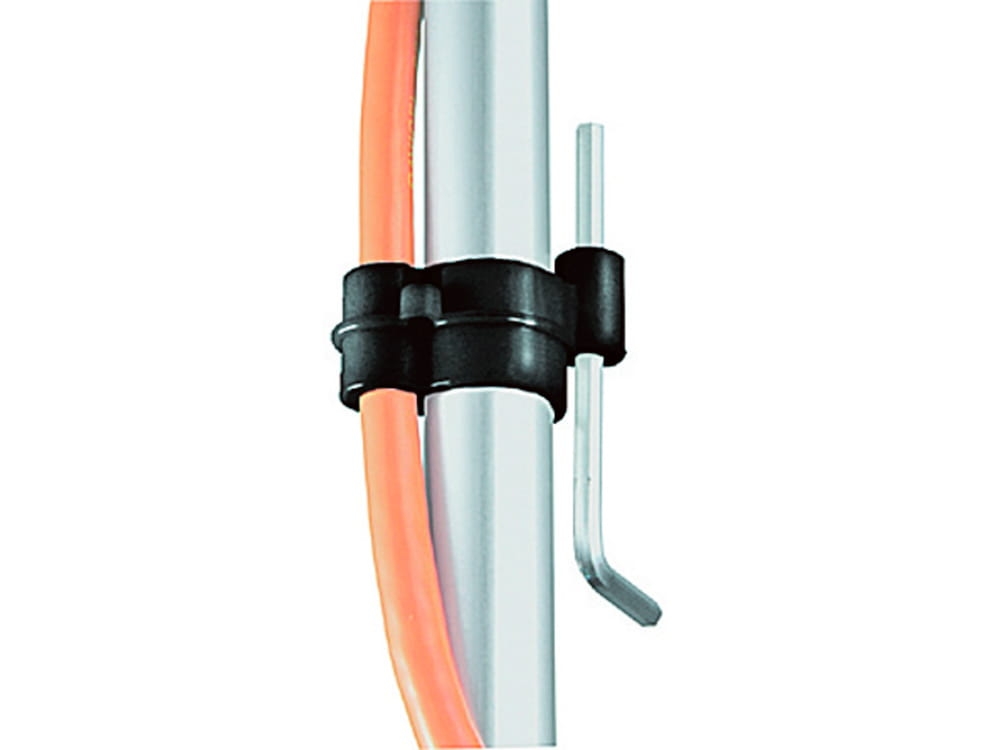 SMALL CABLE CLIP 064