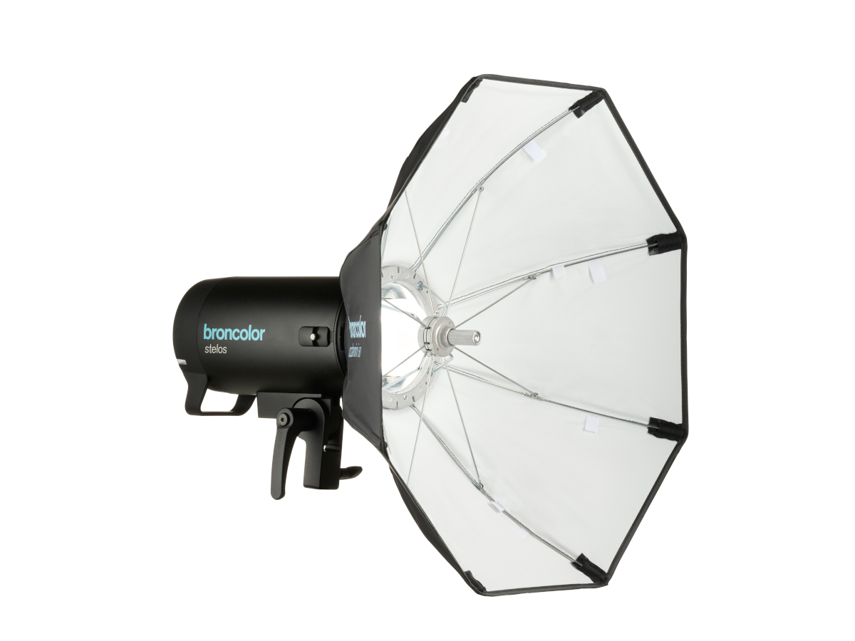 33-602-00_Broncolor-OctaMini-02.jpg