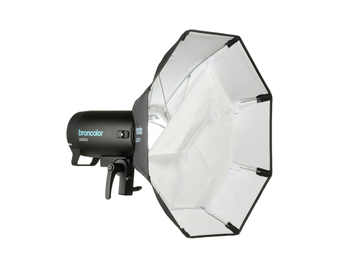 33-602-00_Broncolor-OctaMini-03.jpg