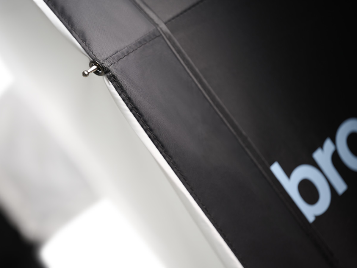 33-577-00-Diffusor-Focus110-umbrella-03.jpg